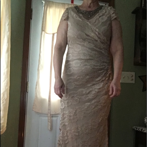 Formal Dress - Picture 2 of 2